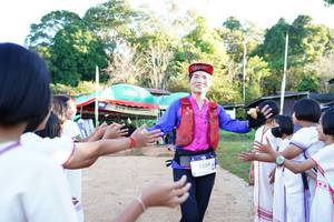 BIB: 3259
                            <button type="button" onclick="openModal(18981164)" class="btn btn-primary btn-sm float-right btn-popup" data-toggle="modal" data-target=".modal-high-quality">
                        <i class="fas fa-shopping-cart"></i> Add to Cart
                    </button>
                                            <button type="button" onclick="isThisMe(18981164, true)" class="btn btn-success btn-sm float-right btn-popup btn-isme hidden" data-toggle="tooltip" data-placement="bottom" title="นี่คือรูปของคุณใช่ไหม คลิกที่นี่เพื่อเอาเข้าอัลบั้ม">
                        <i class="fas fa-plus"></i> Add to album
                    </button>
                    <button type="button" onclick="isThisMe(18981164, false)" class="btn btn-warning btn-sm float-right btn-popup btn-isnotme hidden">
                        <i class="fas fa-ban"></i> Remove from album
                    </button>